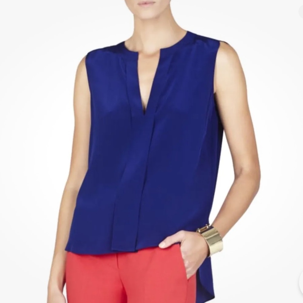 BCBG MaxAzria Silk VANESA Top - Size small - Brand New with Tags